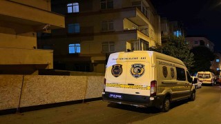 Küçükçekmecede bir genç evinde ölü bulundu
