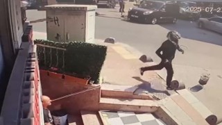 Küçükçekmecede silahlı saldırıya uğrayan şahıs yaralandı, kasklı şüpheli kaçtı