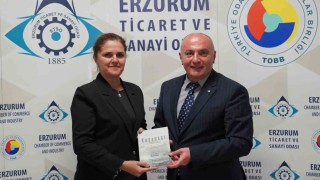 Kuşadası Kadın Girişimciler Kurulu Başkanı Zeytinden Başkan Özakalına ziyaret