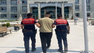 Kütahyada hakkıda 12 yıl 11 ay kesinleşmiş hapis cezası bulunan şahıs yakalandı