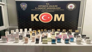 Kütahyada kaçak parfüm operasyonu