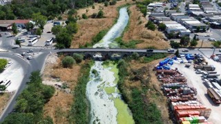 Lüleburgaz Deresinin rengi değişti