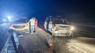 Malatyada iki otomobil çarpıştı: 4 yaralı