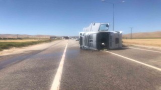 Malatyada tanker devrildi: 1 kişi yaralandı