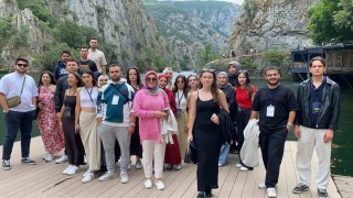 Manisalı gençler ‘Yeşil Adımlar Projesi ile yurt dışına açıldı