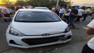 Mardinde otomobiller çarpıştı: 1 yaralı