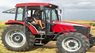 Masa başı işi bırakıp köyüne döndü: Şimdi başarılı bir kadın çiftçi