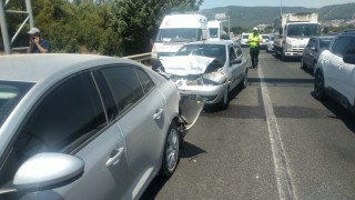 Menteşede trafik kazası: 3 yaralı