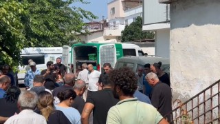 Mersinde ev yangını: 2 çocuk annesi kadın hayatını kaybetti