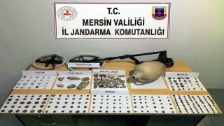 Mersinde tarihi eser operasyonu: 653 parça obje ele geçirildi