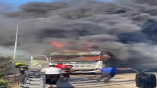 Mersinde tır alev alev yandı