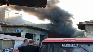 Metruk iş yerinde korkutan yangın