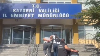 Midesinden uyuşturucu çıktı