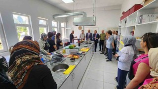 Milli Eğitim Müdürü Mustafa Yılmazdan Tavşanlı Halk Eğitim Merkezine ziyaret