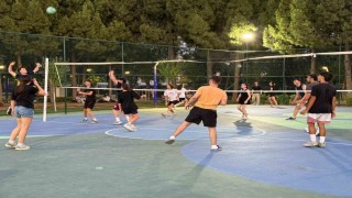 Mimar Sinan Parkına vatandaşlardan yoğun ilgi