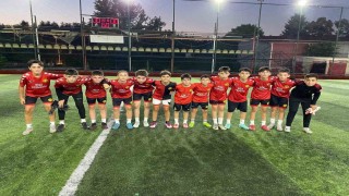Minik Eskişehir sporlular top başı yaptılar