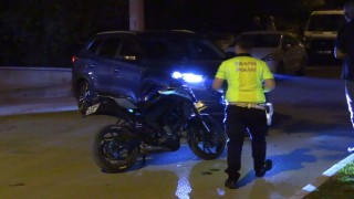 Motosiklet ile otomobil çarpıştı: 1 yaralı