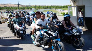 Motosiklet tutkunları Gaziantepte buluştu