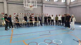 Müdür Yılmazdan sanat ve spora destek mesajı: Zihninizi, ruhunuzu boş bırakmayın