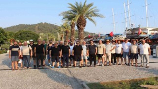 Muğla MÜSİAD üyeleri Fethiyede tekne turuyla stres attı