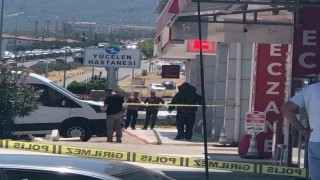 Muğlada yol kenarında bulunan 2 valiz paniğe neden oldu