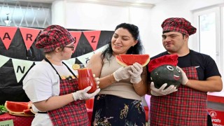 Muratpaşada özel gereksinimli bireyler mutfak atölyesinde buluştu