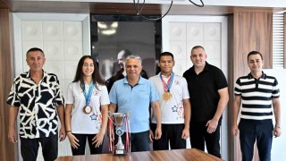Muratpaşanın sporcularından altın zafer