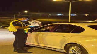 Muşta jandarmadan huzur ve güven uygulaması: Aranan 16 kişi yakalandı