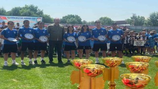 Nejat Tülek Junior CUP futbol turnuvası ödül töreniyle son buldu