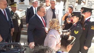 Oğlunun mezarına sarılamayan anne Şengüroğlu: Bir kapı açılsın yeter