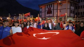 Oltuda, Millî birlik ve beraberlik yürüyüşü düzenlendi