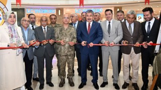 Osmaniye’de 15 Temmuz Anısına Fotoğraf ve Resim Sergisi Açıldı