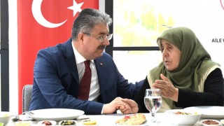 Osmaniye'de 15 Temmuz Şehit ve Gazileri Onuruna Anlamlı Program