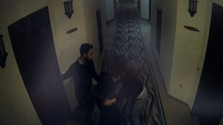 Otelin yöneticileri yangın anında böyle kaçmışlar: O anlar kamerada