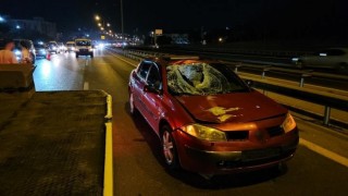 Otoyoldan karşıya geçmeye çalışırken otomobilin çarptığı adam hayatını kaybetti