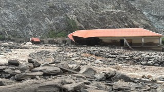 Pakistanda etkili olan muson yağmurlarında can kaybı 242ye yükseldi