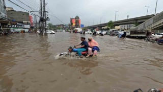 Pakistandaki muson yağmurlarında can kaybı 98e yükseldi