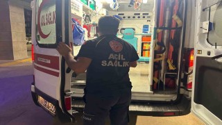 Parkta düşen çocuk, yaşam savaşı veriyor