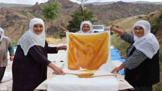 Pekmez ocakları bu kez pestil için yandı