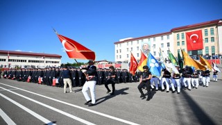 Polis adaylarının mezuniyet coşkusu
