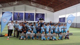 Polisten çocuklara seminer