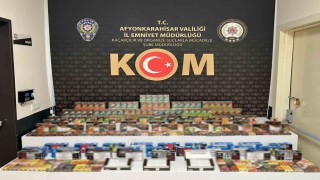 Polisten kaçak makaron ve tütün operasyonu