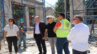 Rektör Göktaş, merkezi amfi inşaatında incelemelerde bulundu
