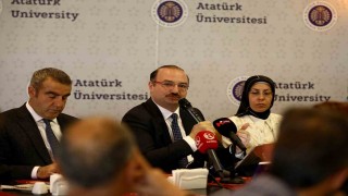Rektör Hacımüftüoğlu, basınla buluştu