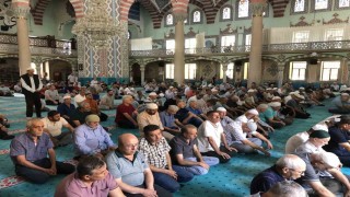 Reşadiye Camiinde şehitler için program düzenlendi