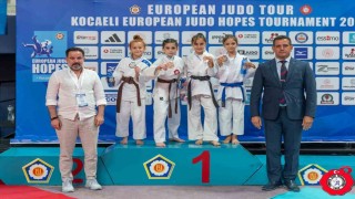 Sakarya Büyükşehir sporcuları başarılarına devam ediyor