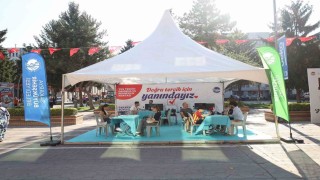 Sakarya Büyükşehirden YKSye giren gençlere ücretsiz tercih danışmanlığı