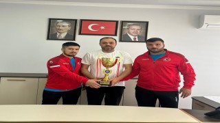 Sakarya Büyükşehirin güreşçileri Olimpiyat Oyunlarına katılacak