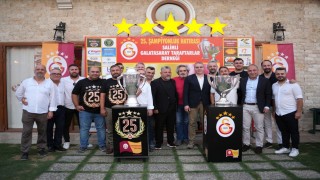 Salihlideki Galatasaraylılardan çifte kupalı kutlama