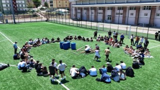 Şampiyon takımdan ziyaret